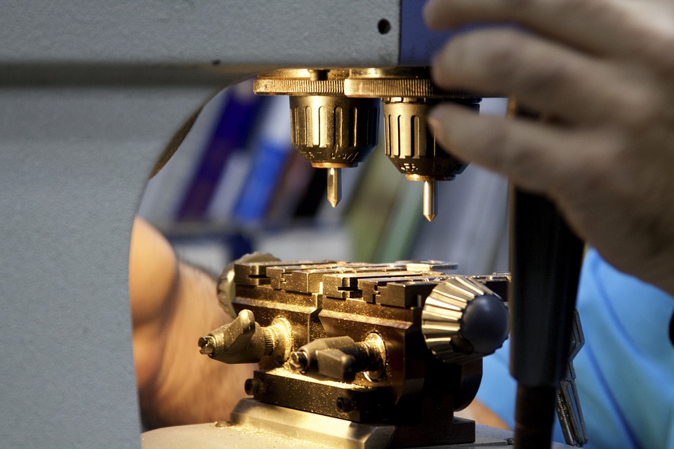 Equipment metal tool