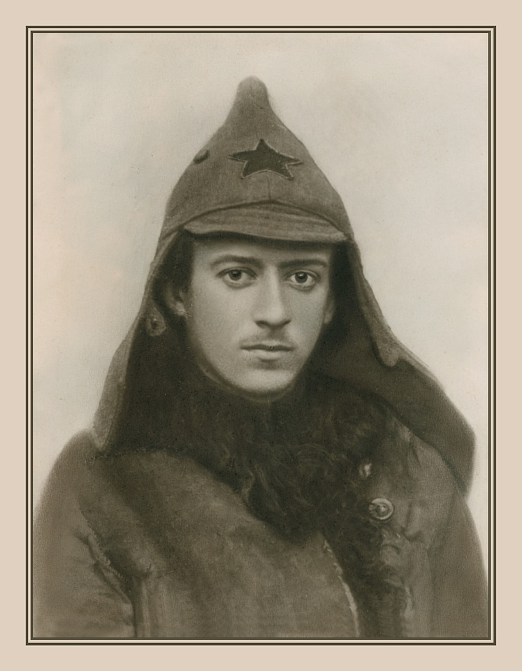 Budenovka history portrait