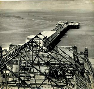 westend pier Bnf5eDQCMAAbBEy