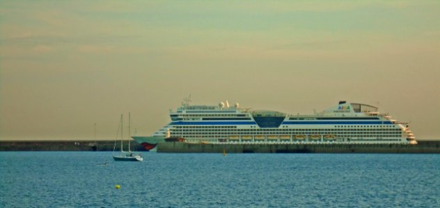 AIDA in Dover Marina