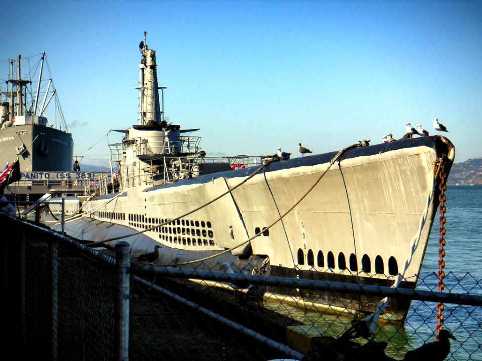 Submarine-1