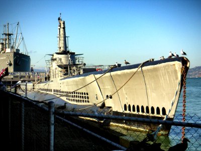 Submarine-1