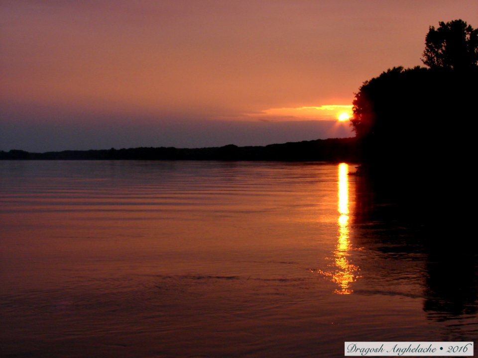 Călătorie pe Dunăre/ Voyage sur Danube