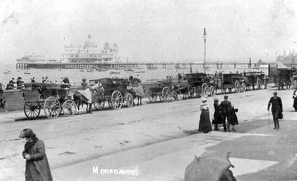 Morecambe central pier misc1376