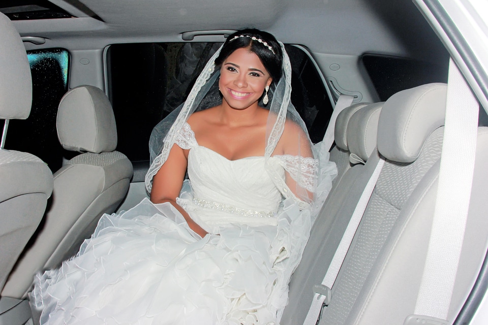 White kiss nuptials