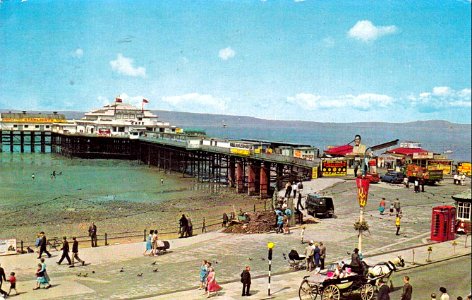 Morecambe central pier misc3118