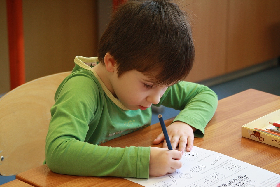 The pupil writing mathematics