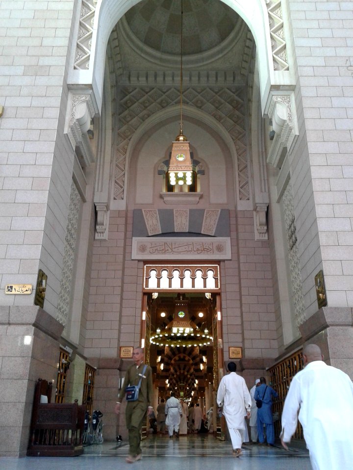 Yet another entrance to the Masjid