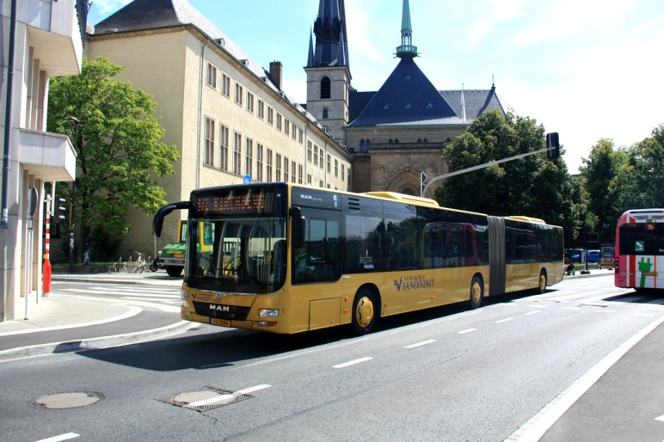 VV 2096