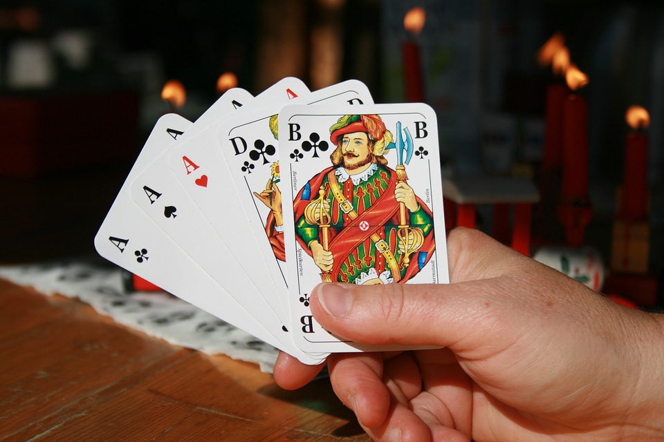 Poker full house cards