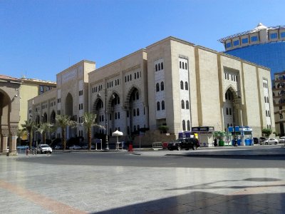 A building outside the compound of the Mosque