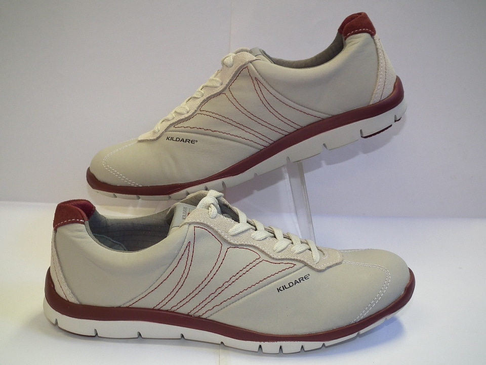 Fashion feet brown