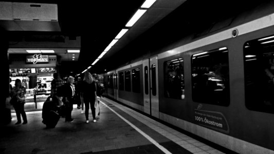 Hamburg - U-Bahn photo