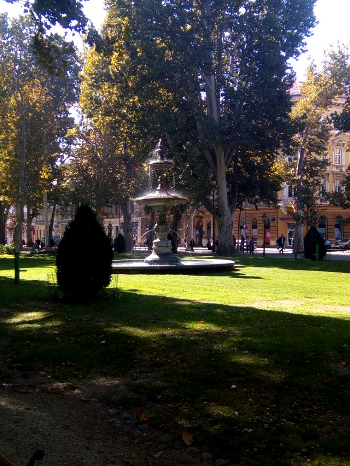 Zagreb Zrinjevac 13