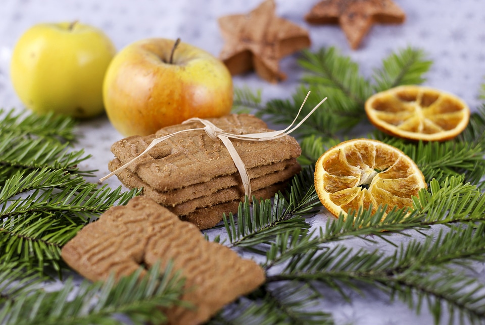 Christmas small cakes bake photo