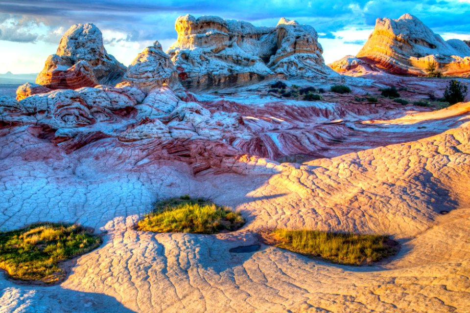 Vemilion Cliffs National Monument - Paria Canyon - White Pocket Shadows
