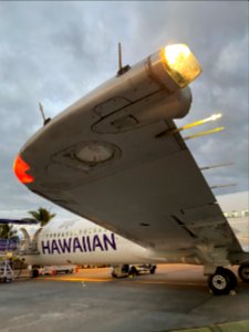 Hawaiian Boeing 717 photo