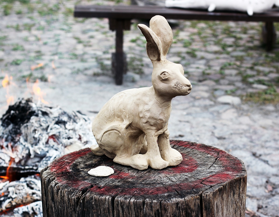 White clay ceramic pottery