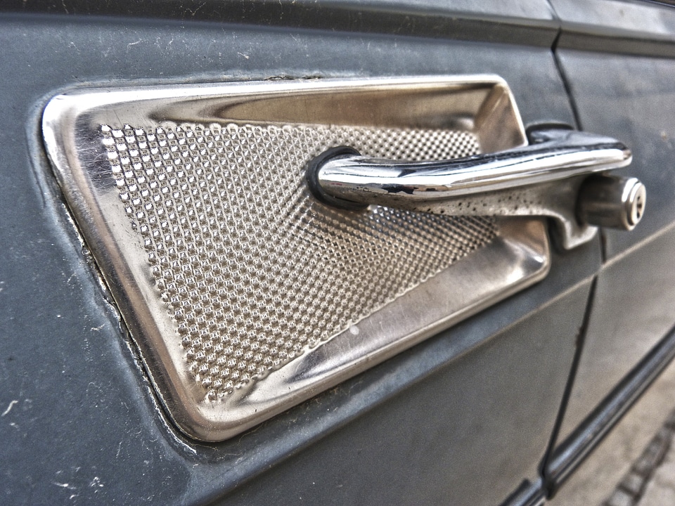 Hand door detail