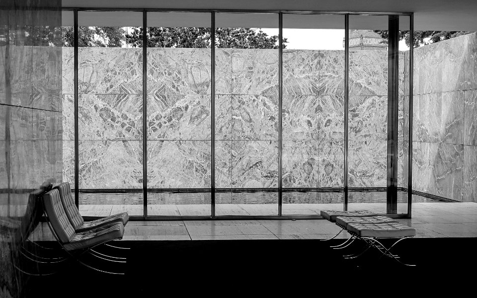 Barcelona - Pavillion (Mies van der Rohe)