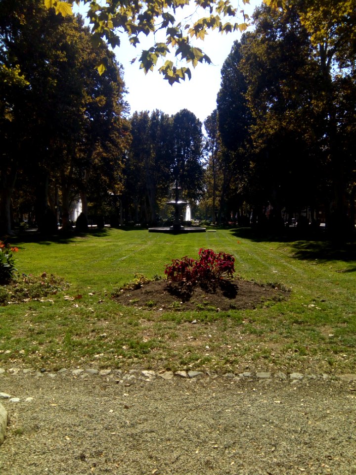 Zagreb Zrinjevac 12