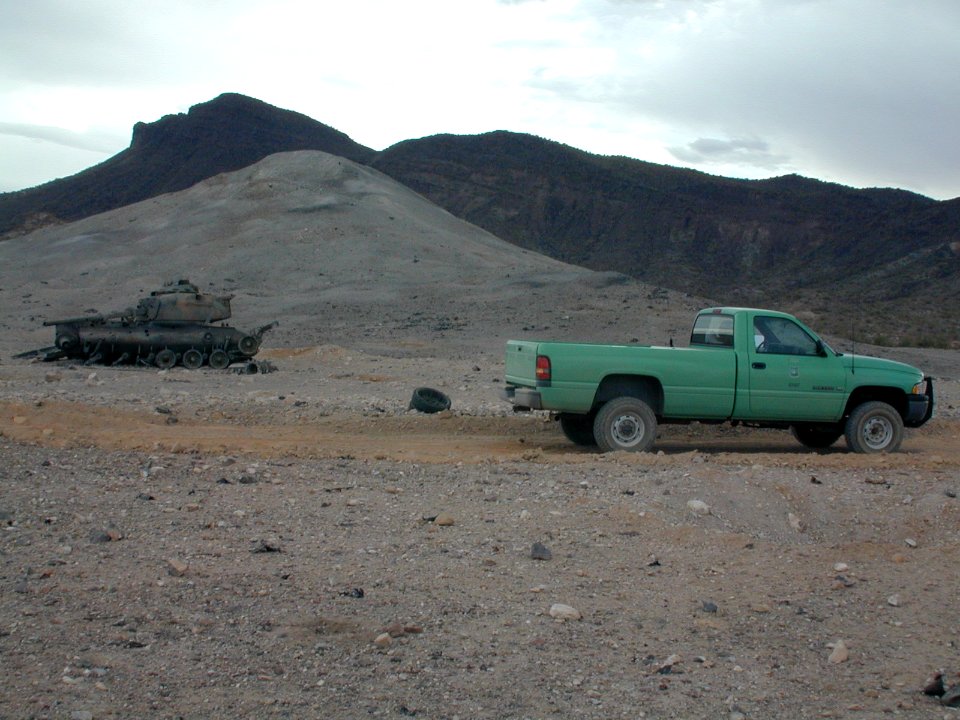 04 nonplot tanker 06062002090101