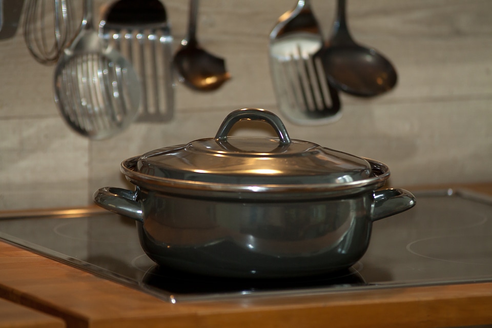 Ladles eat cooking