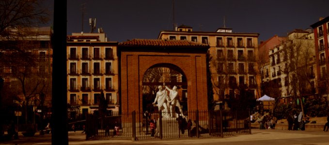 Plaza del Dos de Mayo, Madrid photo