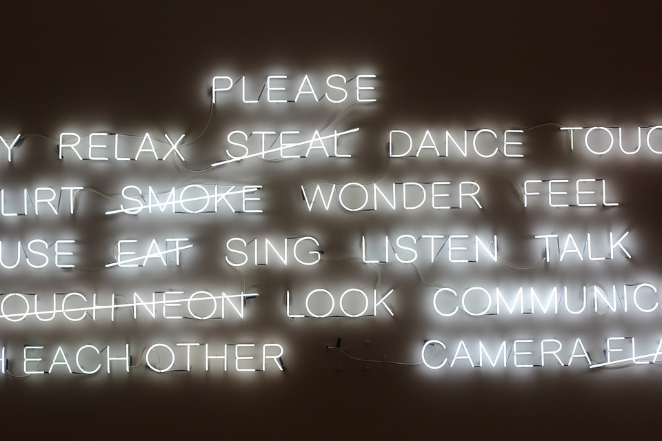 Message wall white