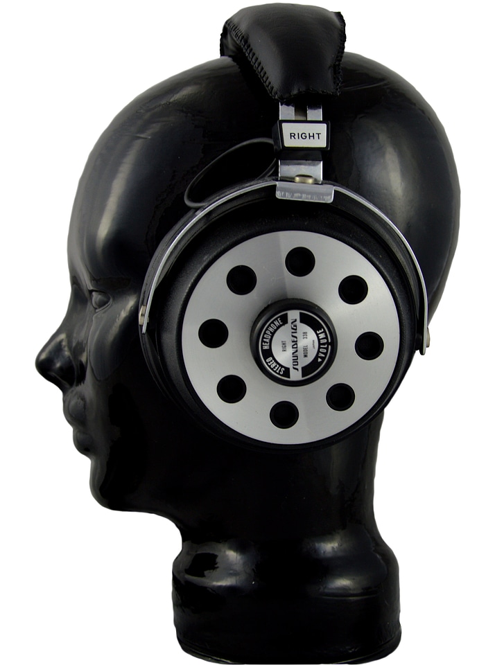 Face speaker listen