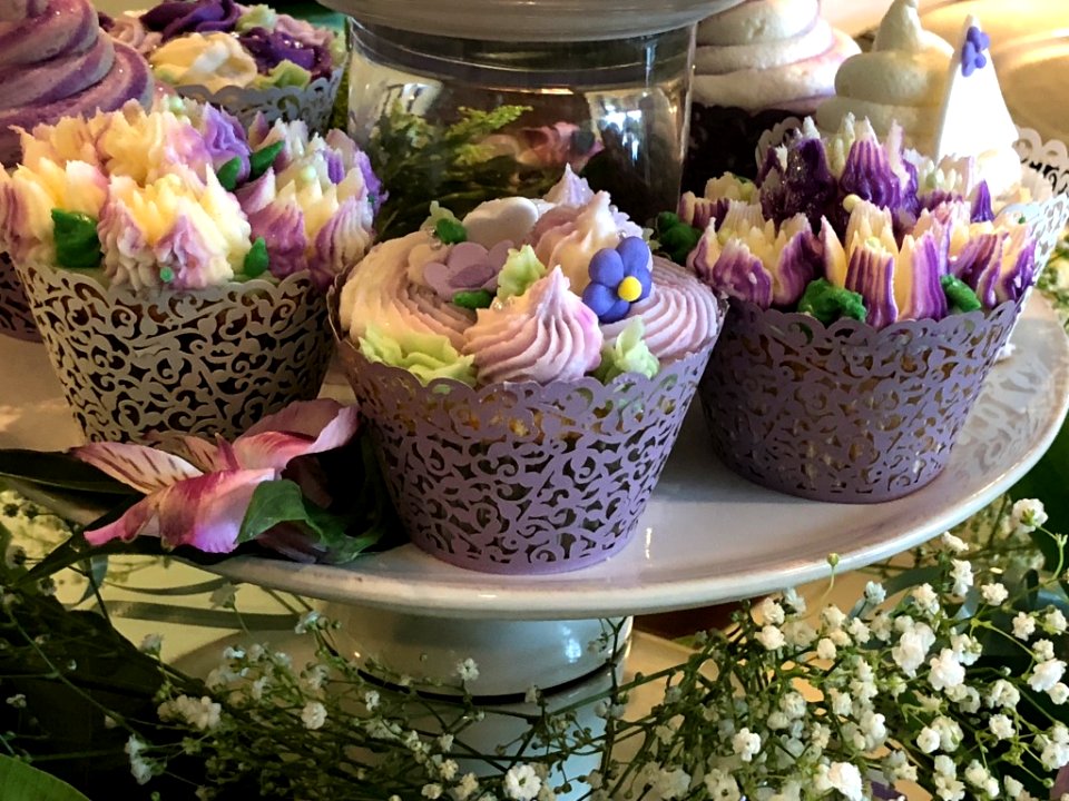 Cupcake Centerpiece