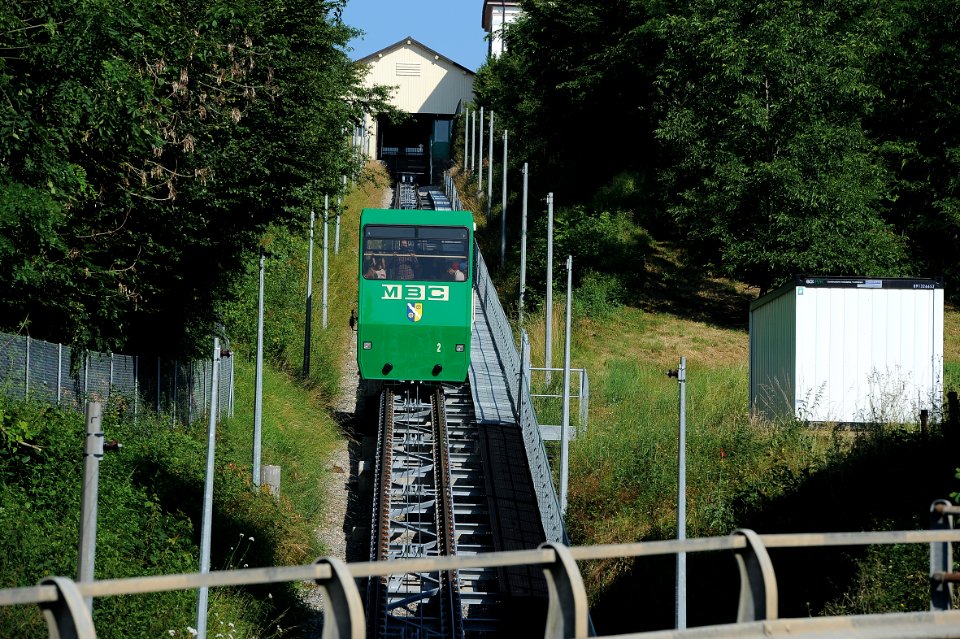 Funiculaire Cossonay-Penthalaz,gare - Cossonay, ville