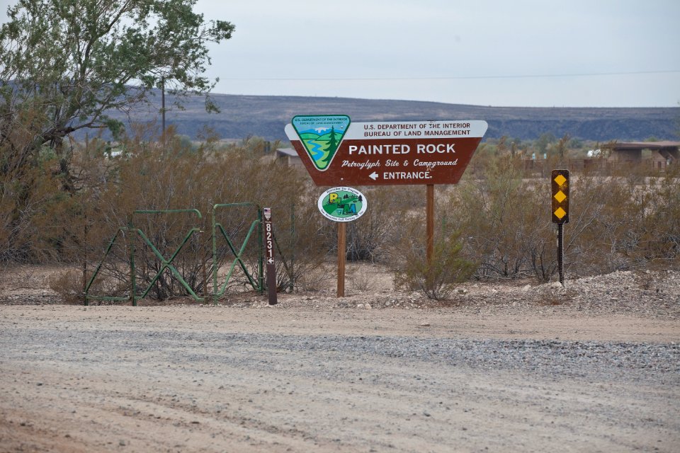 az painted Rock-5789
