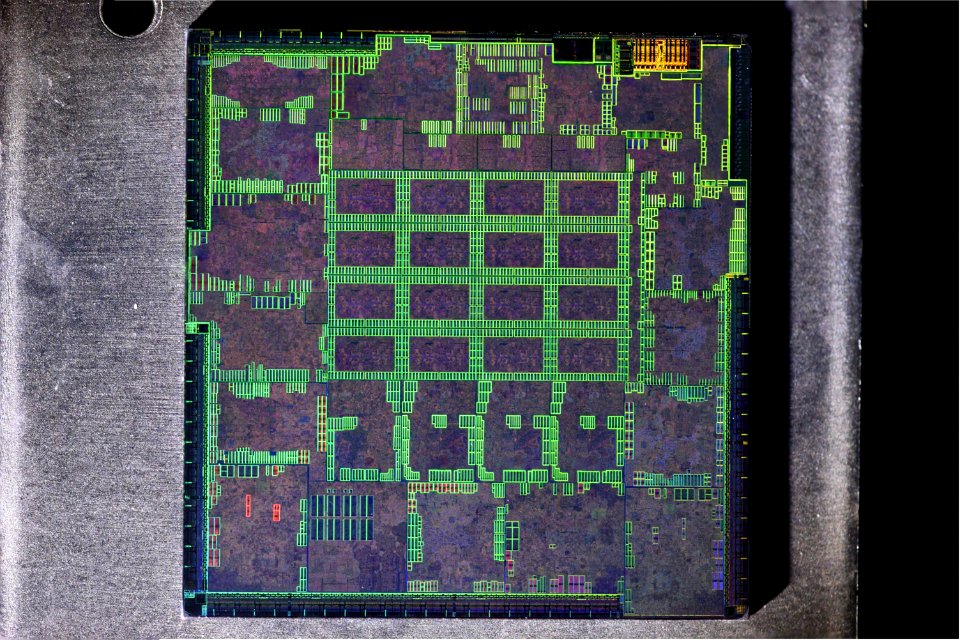 ATI R600 die shot