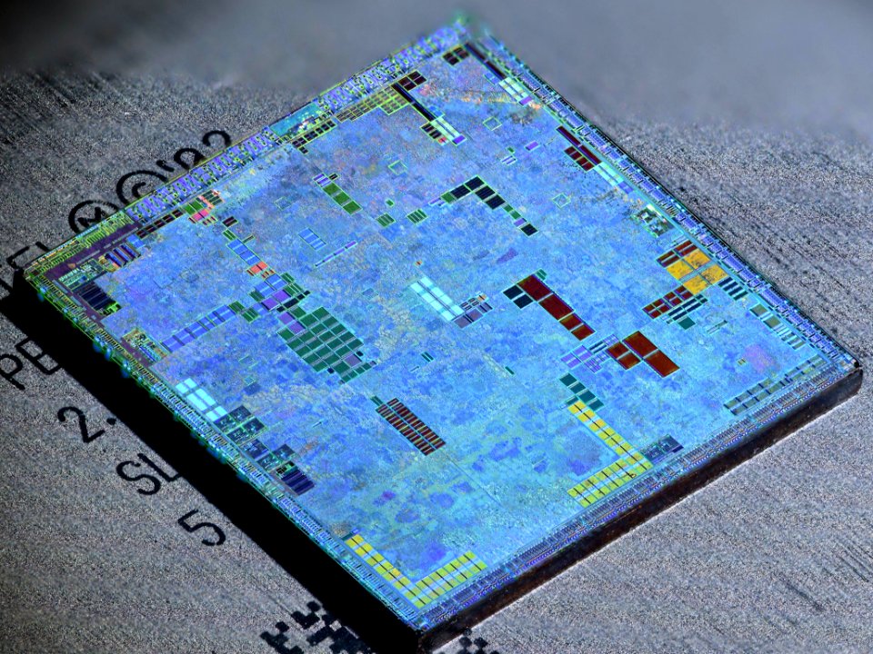 Nvidia NV43 die shot