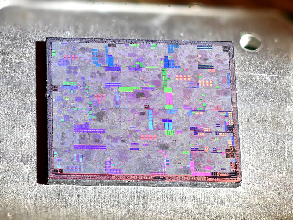 Nvidia G70 die shot