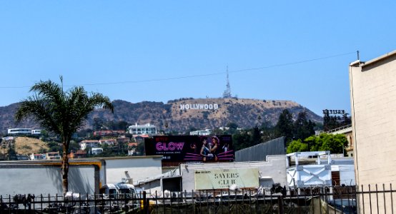 Hollywood sign glow