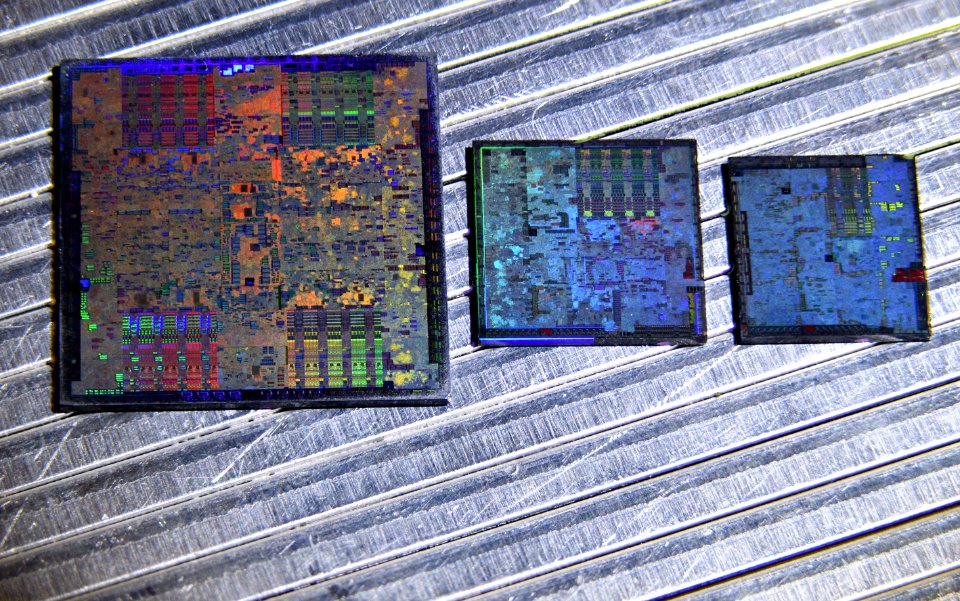 Nvidia G80, G84 and G86 size comparison