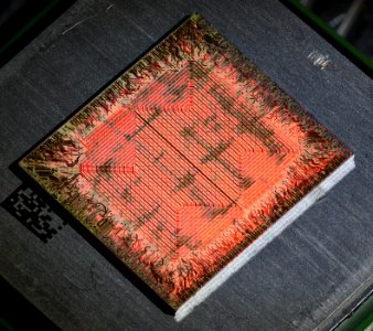 Nvidia NV40 top metal