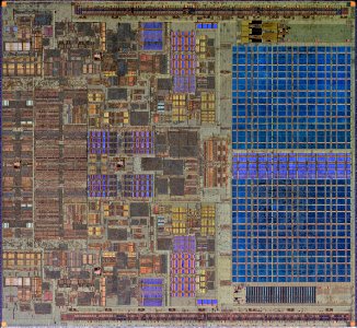 Intel Wolfdale-3M die shot (E7400) external light - high resolution - stitched