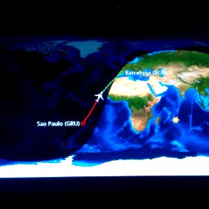 Muestra claramente el rumbo que he de seguir #travel #aeropuertosaopaulo #aeroplane #Barcelona