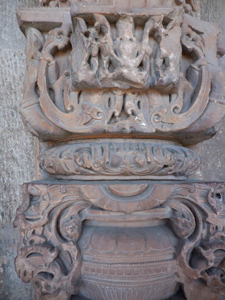 Dhruva Stambha Hindu temples Delhi
