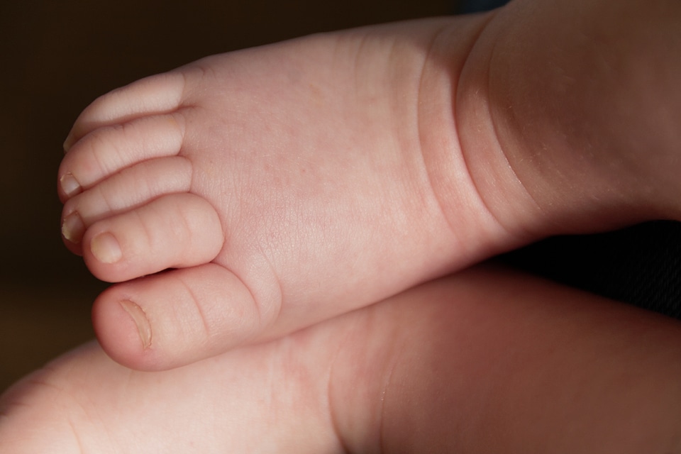 Baby newborn small
