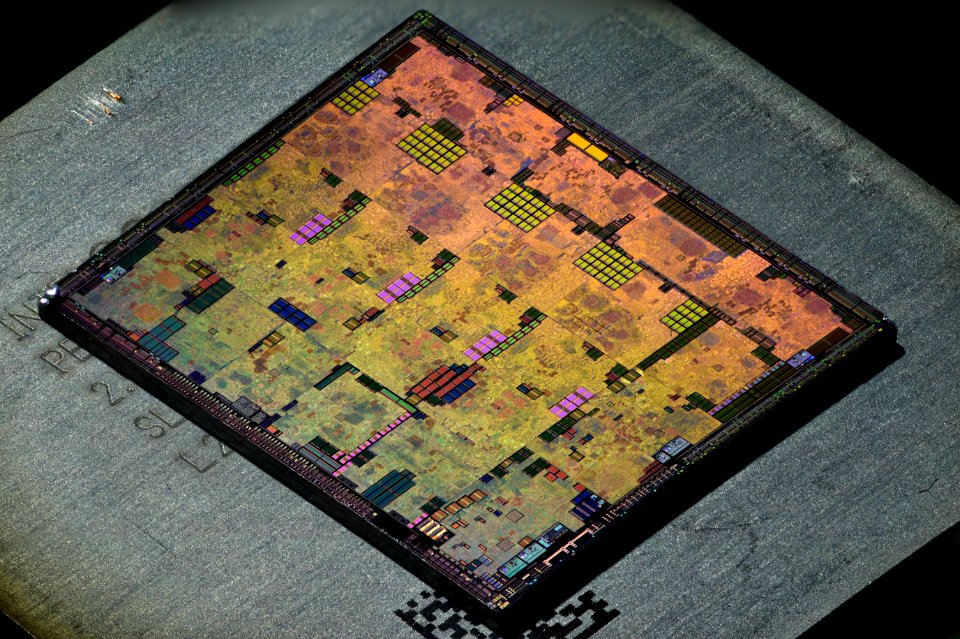 Nvidia NV40 die shot