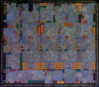 Nvidia NV40 die shot (high res - stitched)