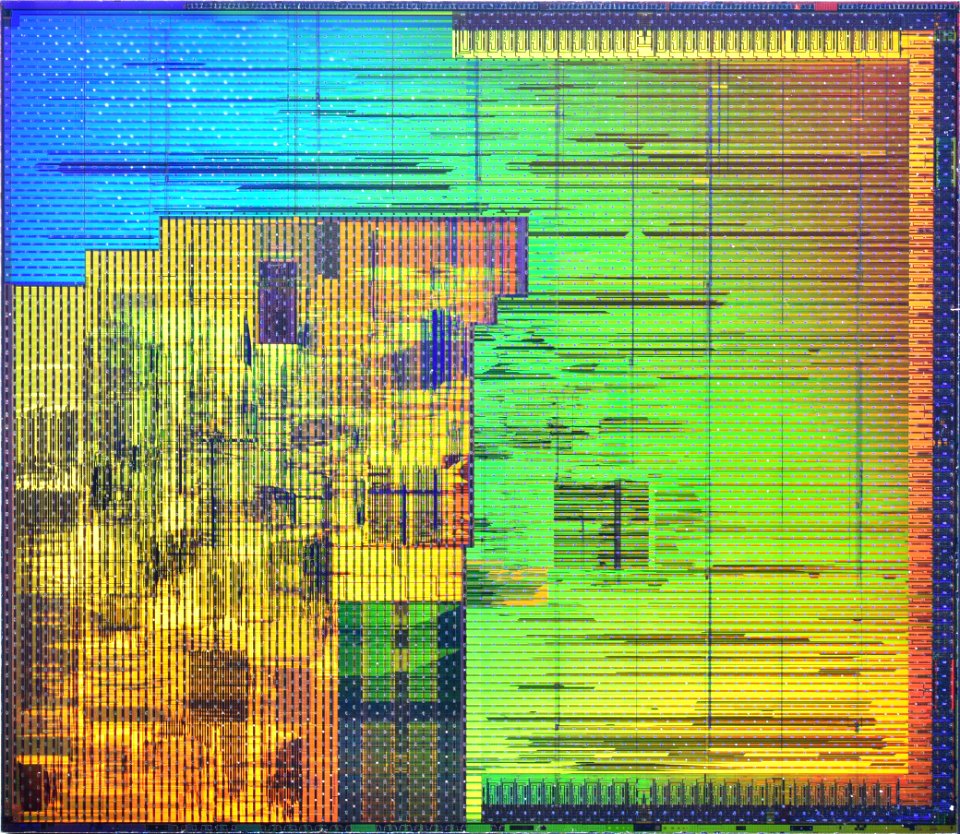 Intel Itanium 2 (Madison) die shot - top metal