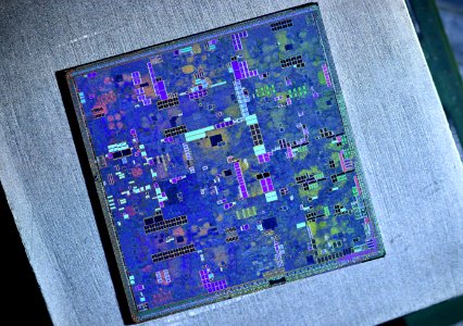 Nvidia G70 die shot