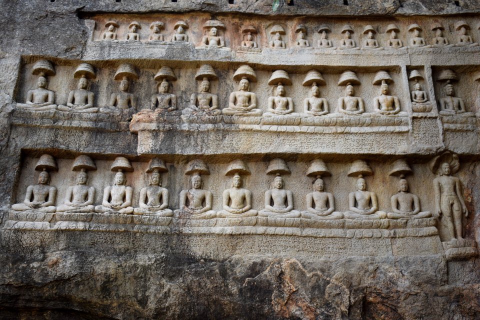 Kalugumalai Vettuvan Koil