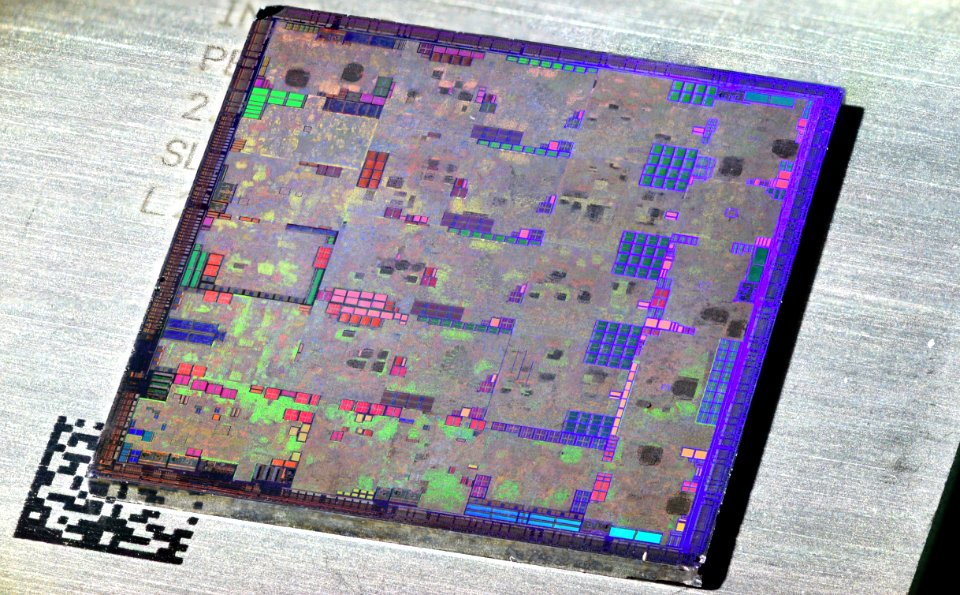Nvidia NV40 die shot