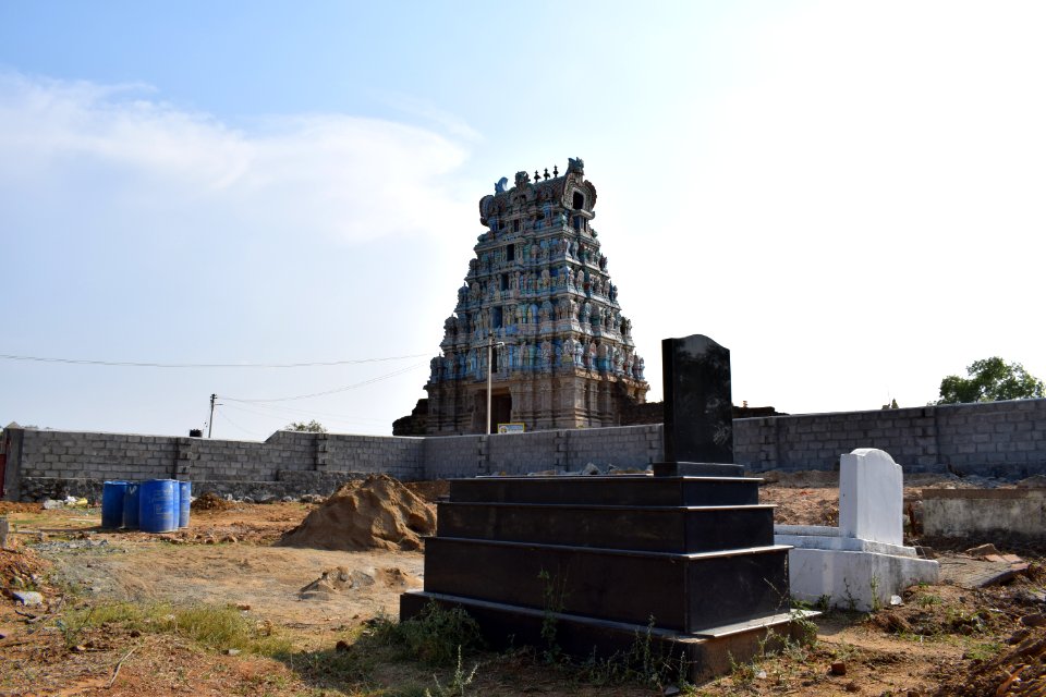 Manimoorthiswara Uchishta Ganapaty temple Tirunelveli